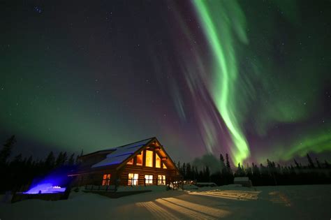 7 Hotels That Offer Spectacular Views Of The Northern Lights