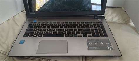 Toshiba Satellite Laptop S55 C5274 Monitor Not Working For Parts Or