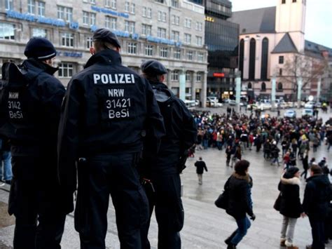 Cologne Police Have Now Received Over 1 000 Complaints After New Year S Eve Sex Assaults