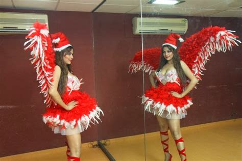 Tanisha Singh Hot Christmas Theme Photo Shoot Gallery Hq Pics N