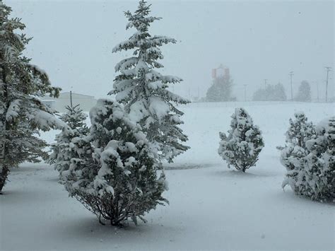 New England Gets Record Spring Snow Storm Cbs News