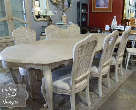 French Provincial Dining Room Furniture What Makes It Special French
