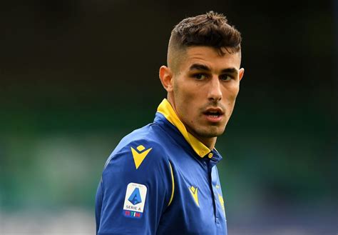 Hellas Verona Defender Davide Faraoni Out Of My 100 Serie A Matches