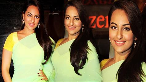 Sonakshi Sinha Looks Pretty In Green Saree At An Event Youtube