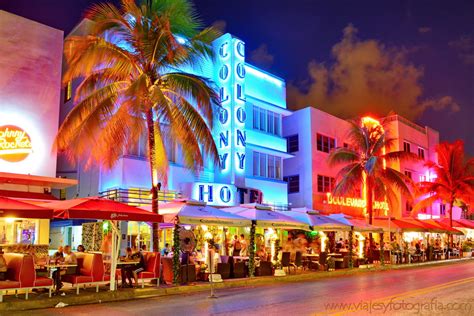 Miami 21 Miami Art Deco District Hotels Background