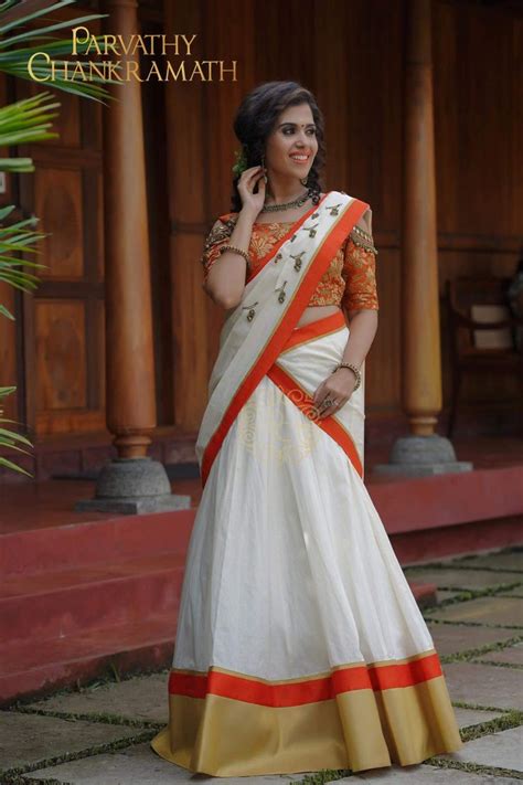 Pin By Elsa On Onam Costumes Kerala Saree Blouse Designs Half Saree Designs Kerala