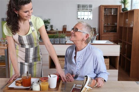 Cuidado De Padres Mayores Iii ¿cuáles Son Las Mejores Residencias