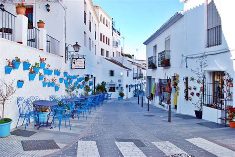 A Picturesque Day Trip From Malaga To Mijas 7 Things To Do