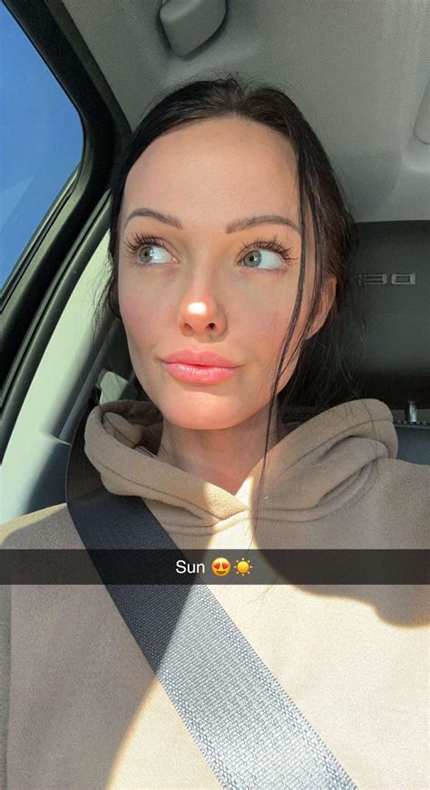 Who Else Wants To Give Her A Huge Facial 😉 Rjggy
