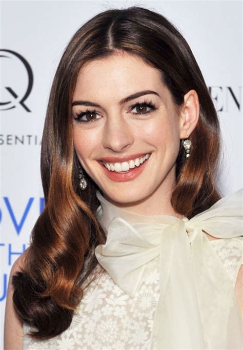 Anne Hathaway Long Wavy Human Hair Wig Lace Front Wigs