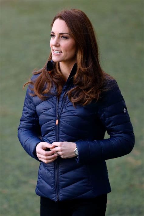 Kate Middleton News Duchess Of Cambridge Wears £160 Barbour Jacket In New Video Uk
