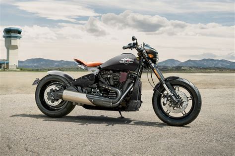 The New Confederate Motorcycles Hellcat And Hellcat Speedster Wind