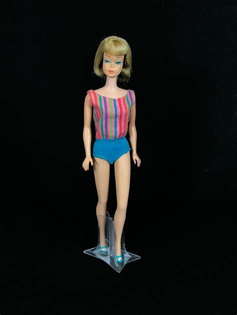 Lot Vintage Ash Blonde American Girl Barbie In Tagged Original Swimsuit With Turquoise Japan
