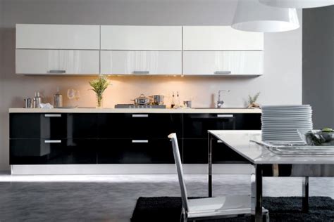 But using black in the kitchen seems to fly in the face of a lot of common knowledge about interior design. Black and White Kitchen Decor to Feed Exclusive and Modern ...