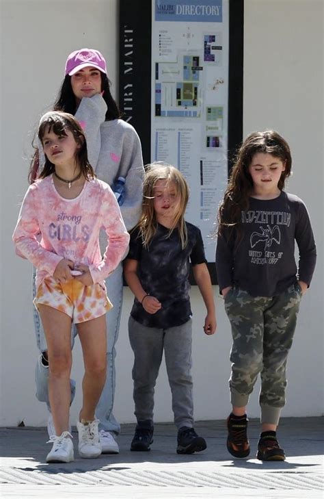 Megan Fox Slams Claims She Forced Sons To ‘wear Girls Clothes The Courier Mail