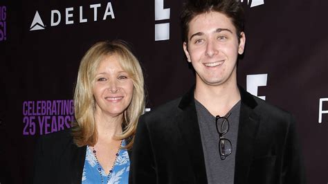 Friends Star Lisa Kudrow Makes Surprise Revelation About Son Julian In Rare Interview Hello