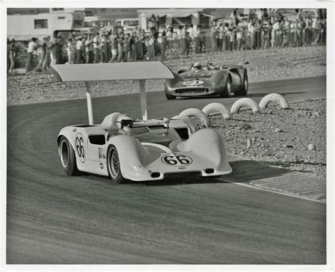 Chaparral 2g At Stardust 1967 Behind The 2g Is Parnelli Jones In The