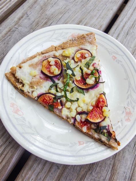 The Ultimate Vegan Pizza Recipe Guide Featuring 35