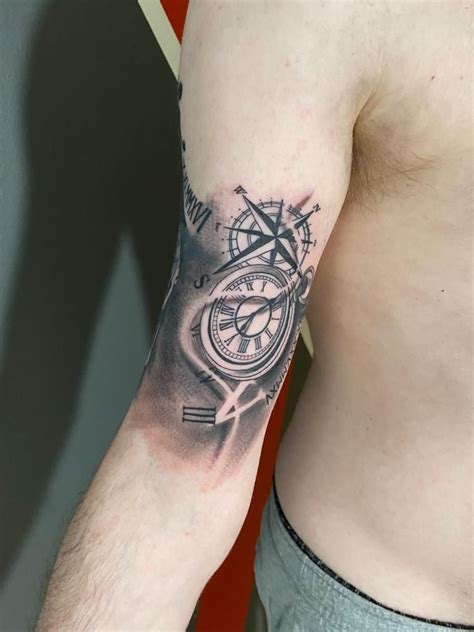 Compass Clock Tattoo In 2020 Tattoos Clock Tattoo Ink Tattoo