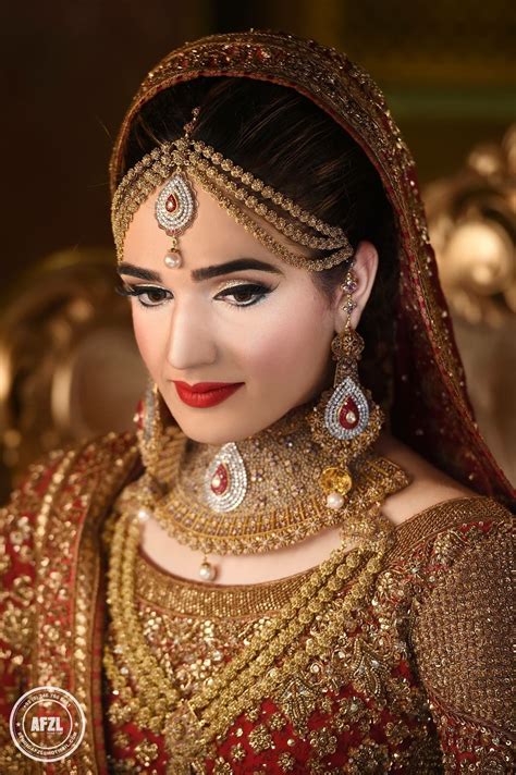 Indian Bridal Hair And Makeup Chicago Wavy Haircut