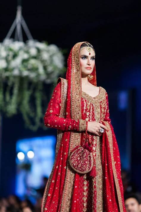 Style 360 Bridal Couture Week 2014 Karachi Nadia Hussain Pakistani