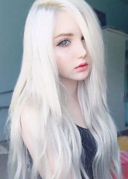 Pin By Shaira Santos On Aesthetic ° White Hair Color Beauty Girl