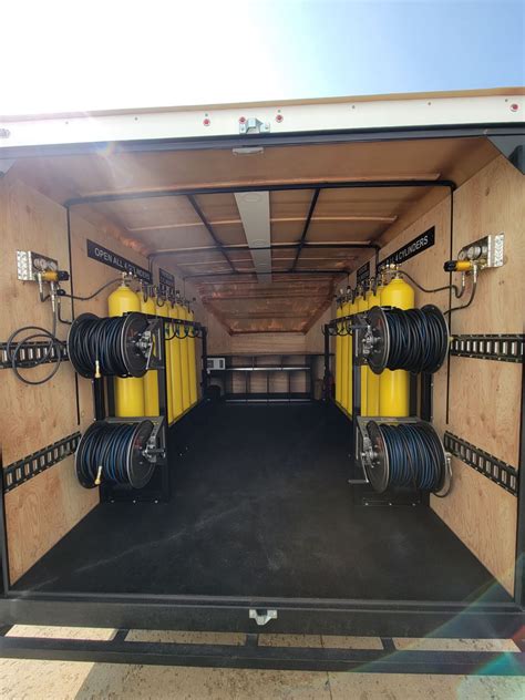 Stand Up Air Trailers | Trailers Unlimited Inc.