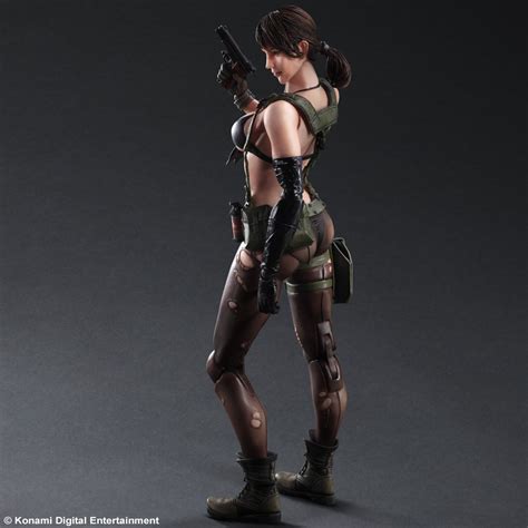 Play Arts Kai Quiet From Metal Gear Solid V The Phantom Pain CollectionDX
