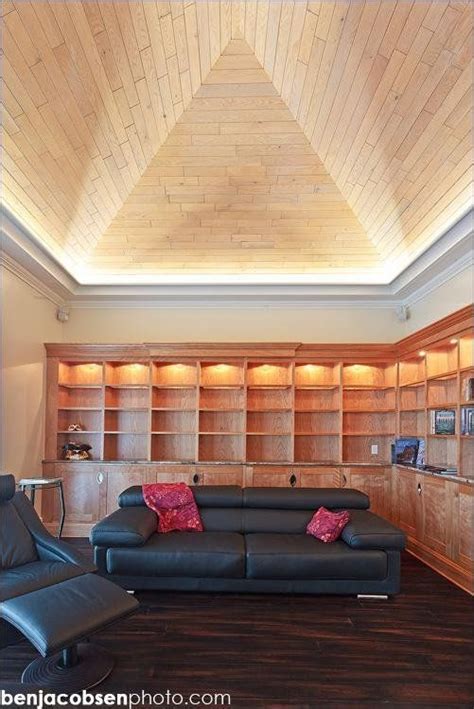 Plus, it prevents shadows from being cast on walls. Best 25 Vaulted Ceiling Lighting Ideas On Pinterest, Light ...