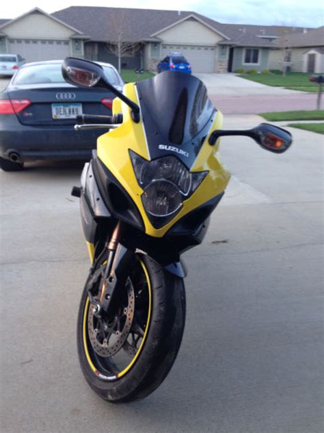 2005 Gsxr 1000 Yellow Black Scorpion Exhaust