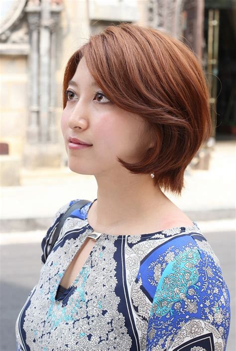 Short Asian Bob Hairstyle For Women Side View Of Layered Bob Cut