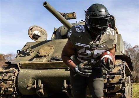 See more ideas about football uniforms, football the sleek uniform pays homage to world war i soldiers of the 1st infantry division. Army's uniform for Army-Navy game inspired by Wolfhounds ...