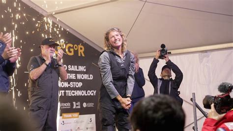 Kirsten Neusch Fer Wins The Golden Globe Race Barche Magazine Isp
