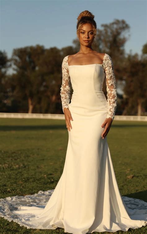 Elegant Wedding Dresses With Sleeves