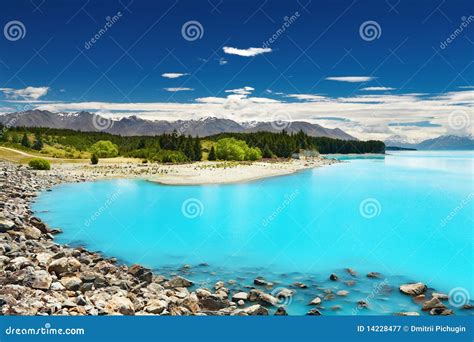 Lake Pukaki New Zealand Stock Image Image Of Majestic 14228477