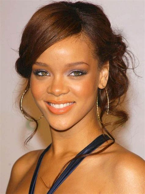 Rihanna Messy Updo Updos For Medium Length Hair Wedding Hair Beauty