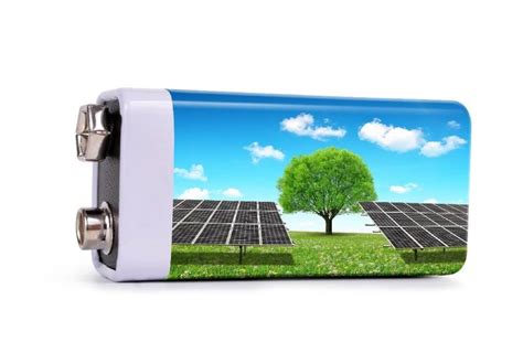 Upgrade to Solar Inverter Batteries for a Better Future | TechRounder