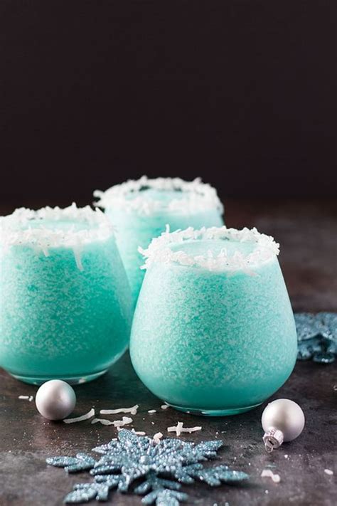 This great jack frost recipe is made with jack daniel's whiskey, peppermint schnapps. 40+ Hot Winter Drinks - Easy Recipes for Warm Holiday Drinks