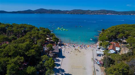 Biograd na moru passt auf über die vielfalt ihres angebots für. Playa Soline, Biograd na Moru