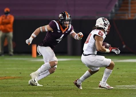 Australia's most decorated soldier has launched an extraordinary attack on the country's military top brass for their disgusting treatment of veterans. Dax Hollifield - Football - Virginia Tech Athletics
