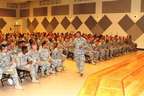 Us Army Pacific Senior Enlisted Leader Conducts Town Hall Meeting With