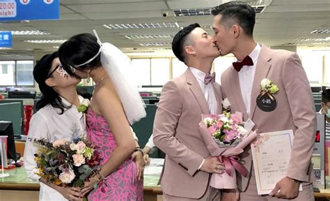 Taiwán Celebra Los Primeros Matrimonios Homosexuales De Toda Asia El Callejero