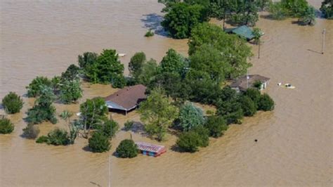Levee Breaches In Missouri Arkansas And Illinois Floods