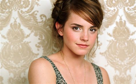 Emma Watson Actress Celebrity Auburn Hair Women Face Looking At Viewer