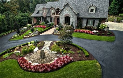 Bria Celest On Twitter Driveway Landscaping Circle Driveway