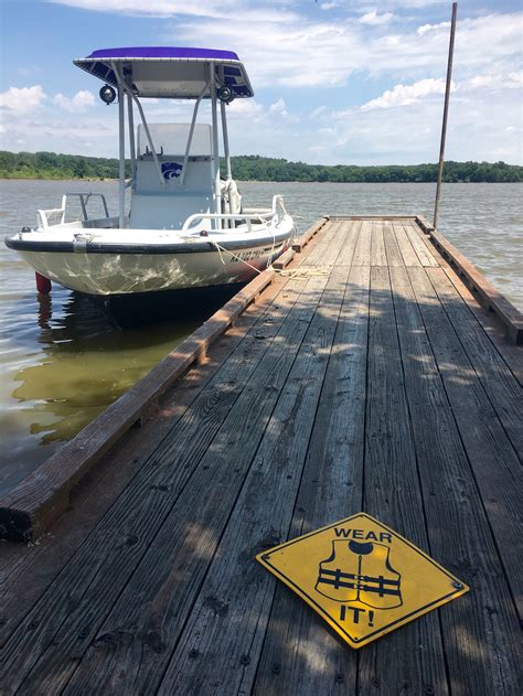 Expert Offers Boating Safety Tips For Summer Celebrations Kansas