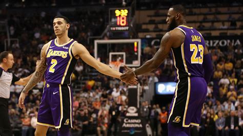 Lonzo ball los angeles #lakers #nba basketball player news and highlights twitter fan page. LeBron James hails Lonzo Ball, Lance Stephenson after ...