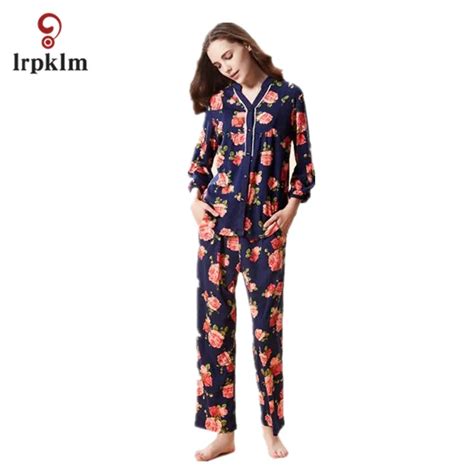 2018 High Quality Womens Pajamas Suit Autumn Fashion Luxury Brand