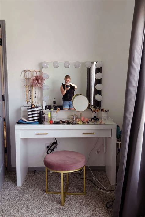 Makeup Storage and Organization: Ikea Malm Dressing Table