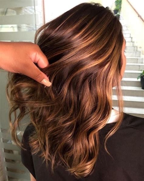25 Caramel Hair Colors That Are The Biggest Trends Of This Year